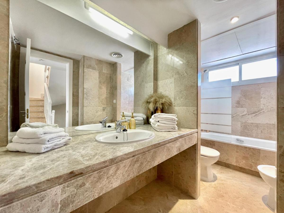 Apartment Unique Townhouse In Front Of Puerto Banus *