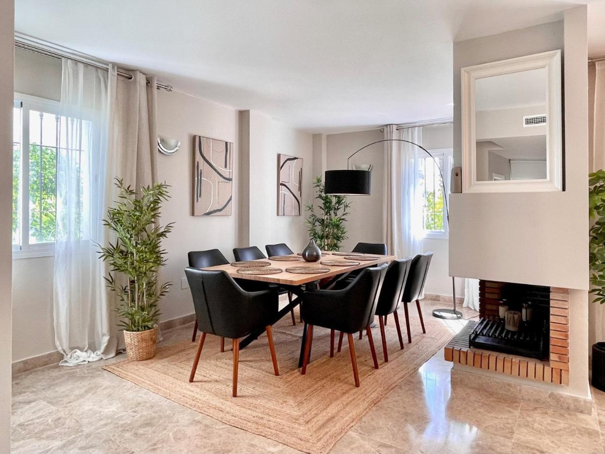 Apartment Unique Townhouse In Front Of Puerto Banus